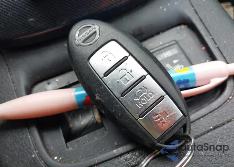 2017 Nissan Sentra Sr из США, поврежденный, VIN 3N1AB7AP0HY370307